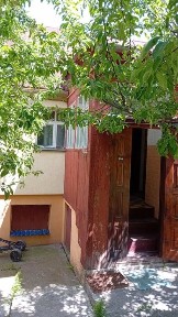 Здам двокімнатний будинок на Старому місті (Маріупольська)