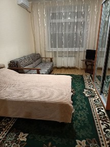 КСМ, Военный Госпиталь, Ашан, квартиры посуточно