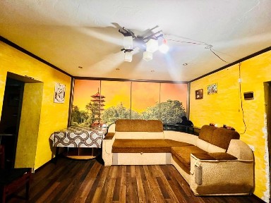 Продаж будинку Шкільний (ділянка 6,5 соток примикає до Валів)