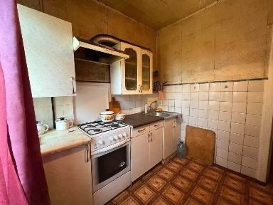 Продаж 2к квартири Югок