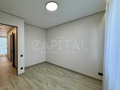 Оренда стильного таунхаусу у КМ Осокорки Дарницький вул. Виноградна, 2