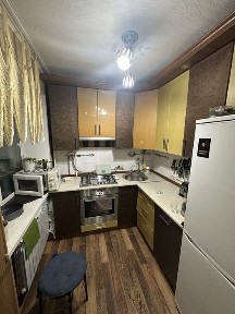 Продаж двокімнатноі квартири в центі