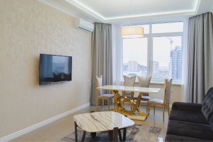 Коновальца 34а жк <a href='/newbuilding/403/view/zk-aristokrat'>Аристократ</a> Печерск