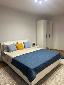 Власник. Продам 1к. кв. Позняки. Григоренка 41. 3-й пов. Новий ремонт