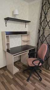 1км кВ Академічний. Можна з котиком