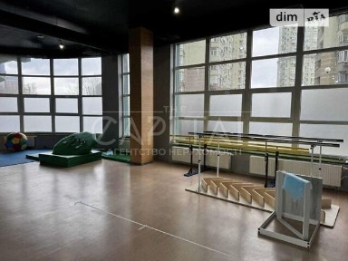 Здається комерційне приміщення на вул. Генерала Шаповала 2, площа 292 кв. м • ID 32544580