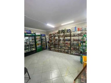 Приміщення магазину, 74,7 кв. м, с. Ратне, вул. Соборна, 1