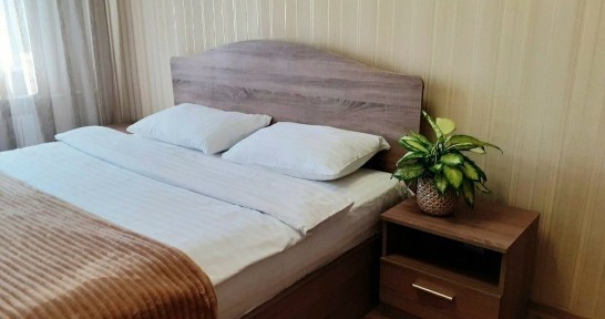 Подобово троєщина двокімнатна, центр