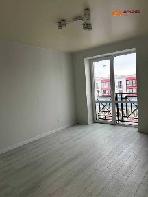 Продаю 2 кімнатну квартиру в районі Озера та Парку Шевченка. 71м2