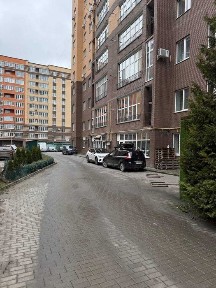 Продаж. Комерція. 1-й поверх, Старокостянтинівське шосе.