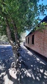 Продам частину будинку в центрі під офіс або житло