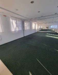 Здається спеціальне приміщення на Ближньому Замості