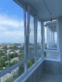 Продам квартиру в центрі міста