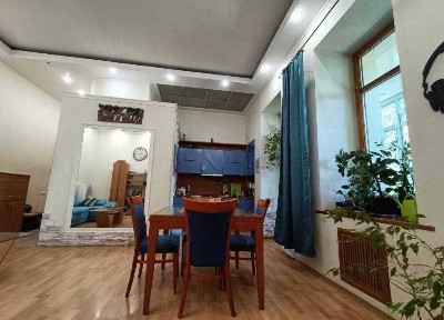 Продам 2 к СТАЛИНКУ 65м2 парк Глобы (Староказацкая) закрытый двор