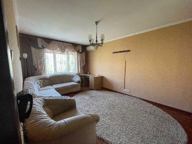 Здається в оренду однокімнатна квартира, вул. Закревського, 85-А