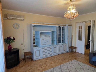 Оренда 4-к квартири. 117 м. Метро Печерська. Старонаводницька, 8