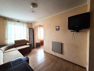 Оренда 3-кімнатної квартири, вул. Якуба Коласа