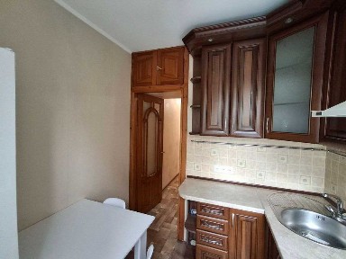 Оренда 1-кімнатна квартира в цегляному будинку Київ, Волинська 25