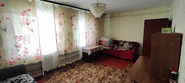 Продається 2х кімнатна квартира, кімнати роздільні