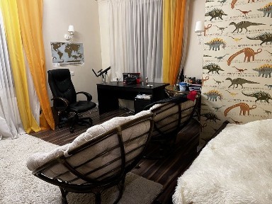 Здається будинок на Троіцькій біля річки 1400 дол