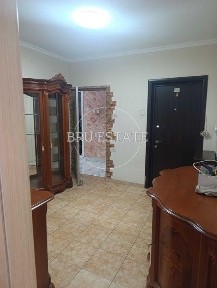 Продаж 3 к квартири Троєщина Ремонт середній 6й поверх Кімн окремо