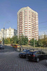 Простора 3-кім., Лікоград, вул. Рудницького, 13, метро Васильківська