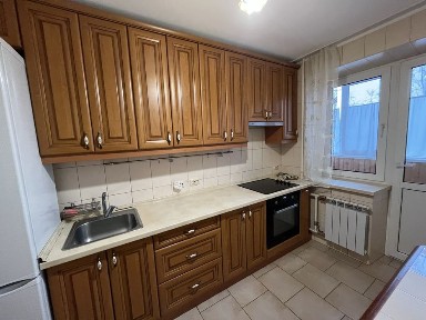 Продам 3-кімнатна Леваневського (Княгині Ольги)