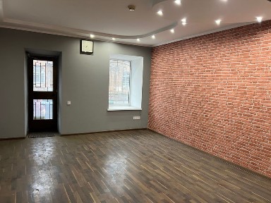 Фасадное помещение на Старопортофранковской