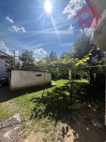 Продаж затишного просторого будинку в чудовій локації!