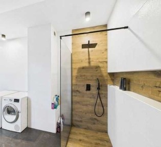 Продам будмнок з ремонтом під чистову 135м2