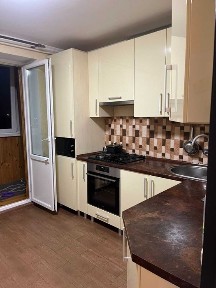 (5) Продам 2к квартиру на Тяжилові 9337