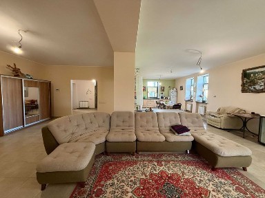 Продаж будинку в с. Бзів з власним озером Є ВІДЕООГЛЯД