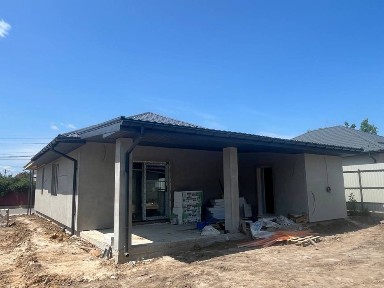 БЕЗ КОМІСІЇ. Одноповерховий будинок з початковим ремонтом 105м2