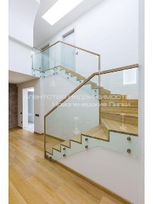 Продаж розкішного дому 450м2 з новим ремонтом - Стоянка, Буча