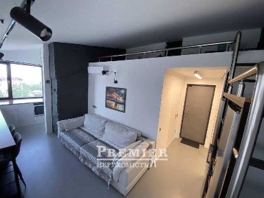 Хит центра: стильная квартира с ремонтом в самой желанной точке города