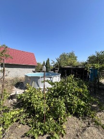 Продам Дачу с бассейном, Домик за городом