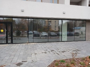 Здам в оренду комерційне приміщення по вул. Станіславського.