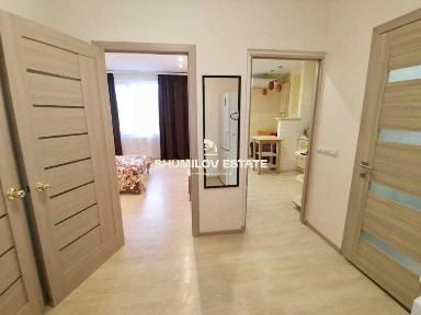 Продається світла 1 кімнатна квартира вул. Шевченка ЖК Семицвіт