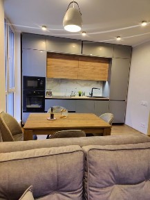 Оренда 1 Здача! Брюховичі 2 кім квартира+ Велика кухня вітальня 700 у. о