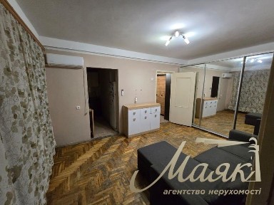 Оренда трикімнатної квартири, Вознесенівський район