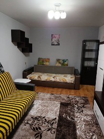 ВІЛЬНА 1-кімнатна в Центрі з ремонтом, меблі і техніка