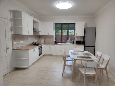 Оренда будинка власник с. Гнедин