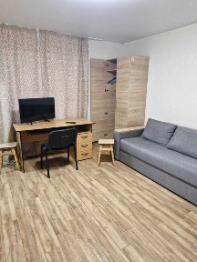 Оренда квартири-студії поруч з центром.