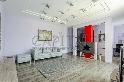 Оренда квартири в ЦЕНТРІ КИЄВА (2 ГАРДЕРОБА та 2 САНВУЗЛА)