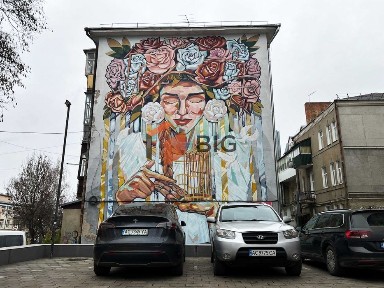 Продаж комерційного приміщення! Центр міста! вул. Лесі Українки