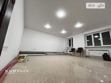 Продаж комерційного приміщення на вул. Корольова 7, площа 41.9 кв. м • ID 33769778