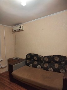 Здам 1к. кв. пр. Червоної Калини 8 в началї масиву