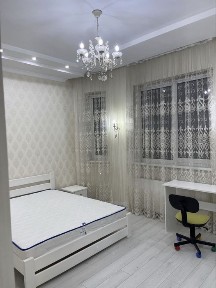 Здам 3-кімнатну квартиру в центрі Ужгорода