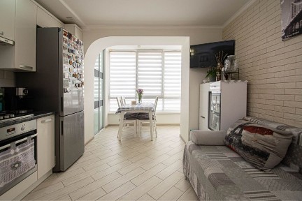 Продаж 2к квартира по вул. Тернопільська 8Г