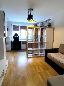 2-к квартира з ремонтом і повним наповненням, вул. Карпатська